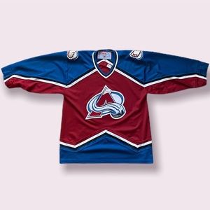 VINTAGE 90s COLORADO AVALANCHE CCM JERSEY